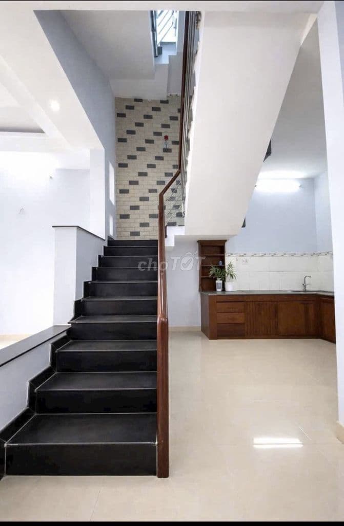 Nhà To - Hẻm To - Gần Aeon Tên Lửa - Bình Tân - 5 x 15m - Chỉ 5.93 Tỉ - Ảnh 3