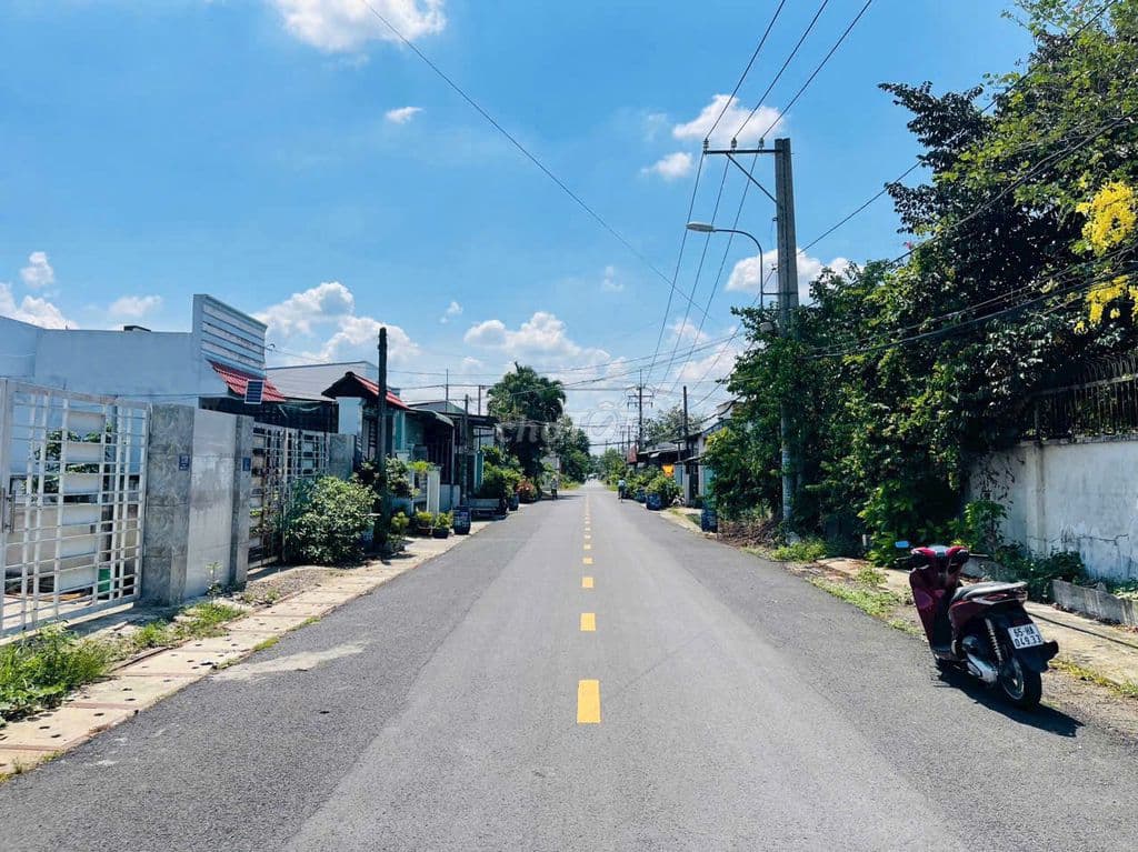 570 Triệu. Ngay Chợ Việt Kiều 340m2 Xã Tân Thông Hội, Củ Chi - Ảnh 2