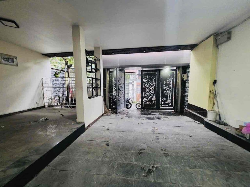 130m2(7.8x22)3 tầng 6PN+garage ô tô hẻm THÔNG gần trường học,công viên - Ảnh 3
