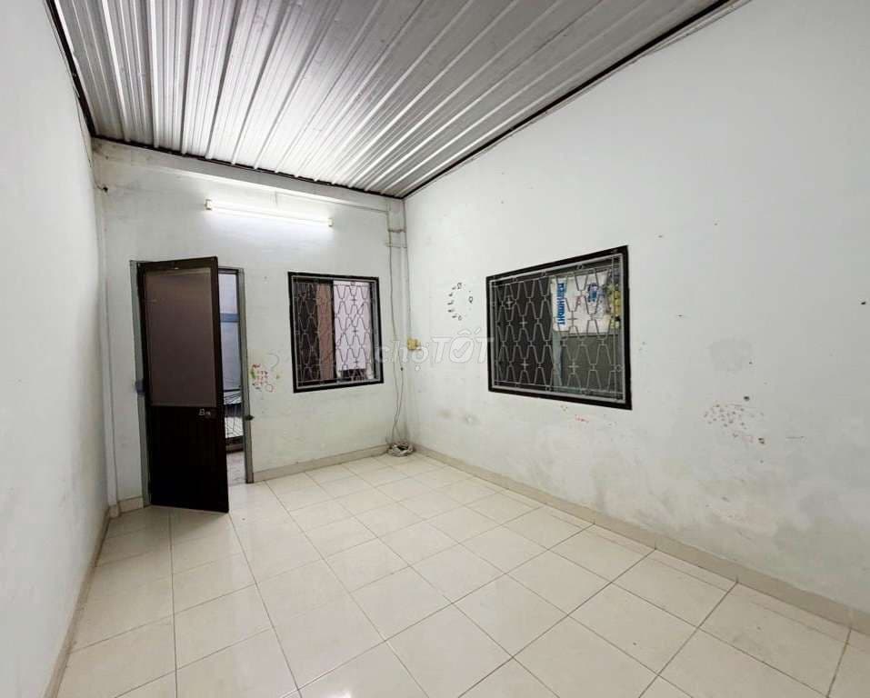 Chủ bán gấp nhà hẻm xe hơi, gần học viện Cán Bộ, DT lớn 83m, Phường 11 - Ảnh 3