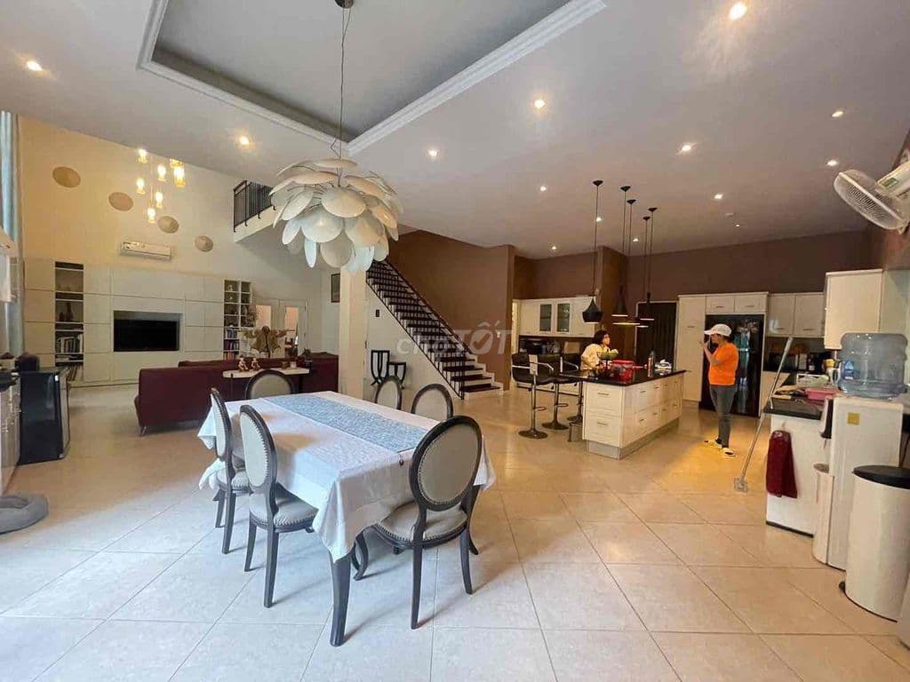 Bán nhà phố Thảo Điền, Quận 2 - 200m2 chỉ 39 tỷ - Ảnh 3