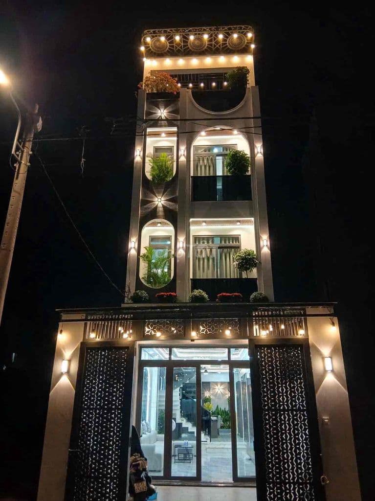 Nhà Mặt Tiền Rẻ Qua Không Mua Tiếc Lắm 4x20=3 Lầu Ful Nội Thất Mới 7ty