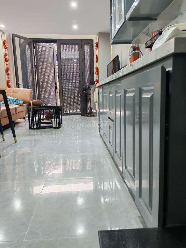 chính chủ bán nhà Dương Văn Bé phân lô oto mặt ngõ 3m ra mặt phố