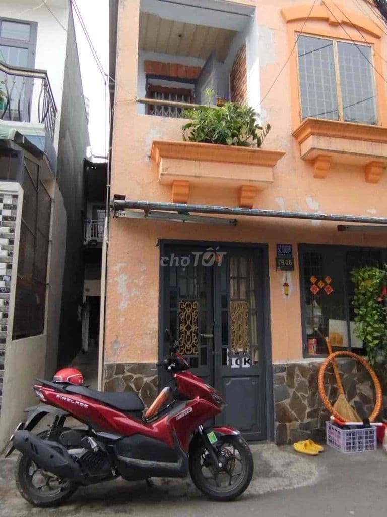 Nhà đúc 1 tấm bùi quang là phường 12 gò vấp dt: 100,9m2