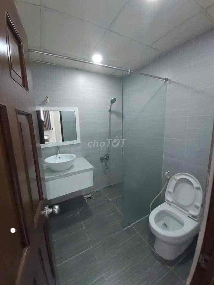 Căn hộ 2PN view sông đầy đủ nội thất Khánh Hội 3 - Ảnh 3