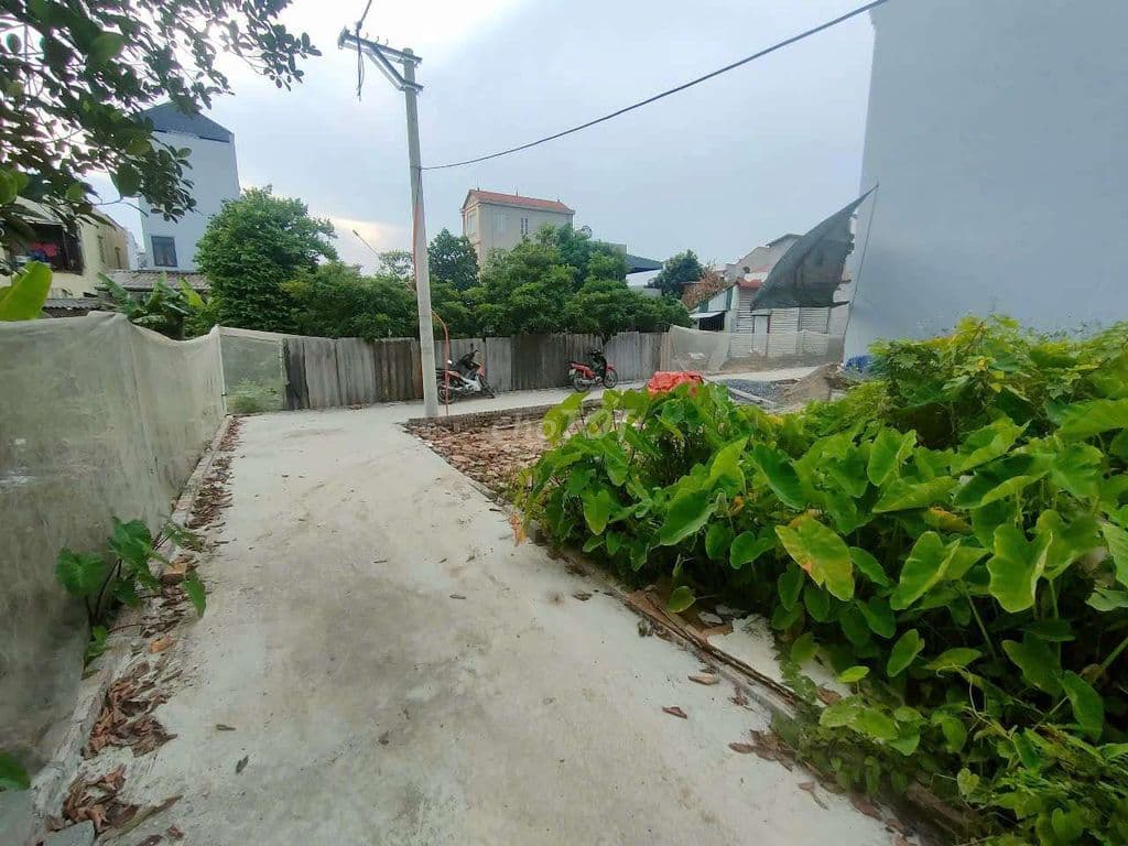 CHỈ 3,8 TỶ 67,2m2 ĐẤT BẾN TRUNG, BẮC HỒNG, ĐÔNG ANH