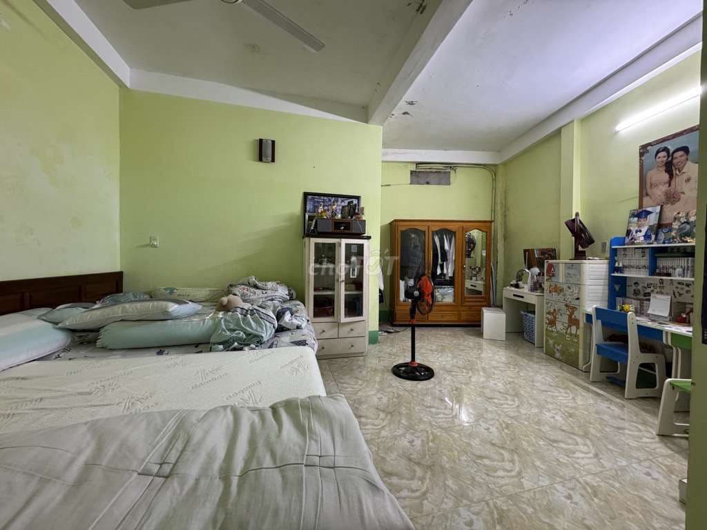 NhàBán Quận3, 58m2, sátvách Q1, Cmt8, P10, 3PN, hẻmthông, NởHậu, 6.3Tỷ - Ảnh 2