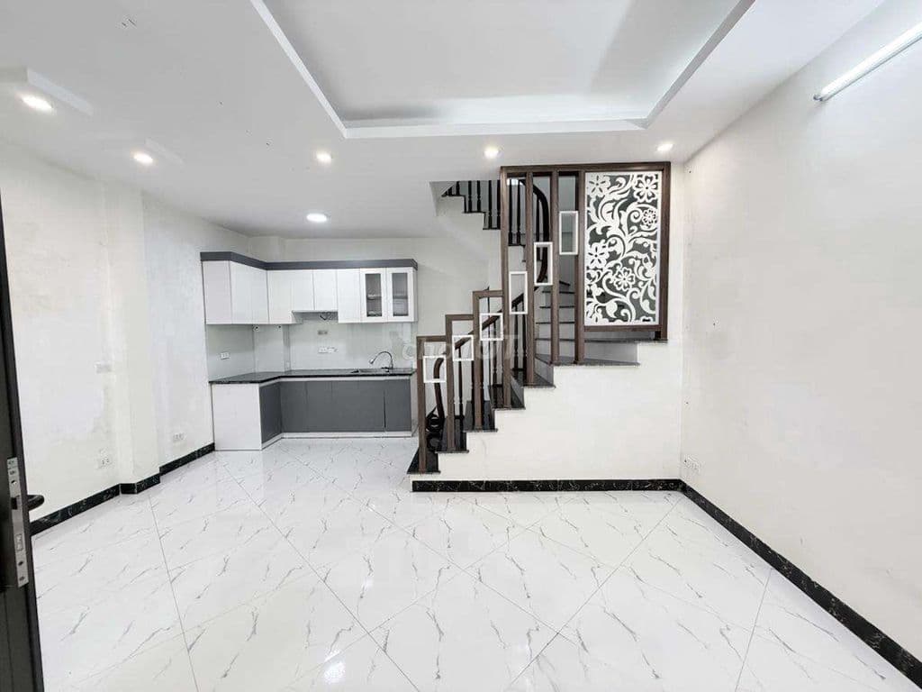 Cần bán nhà chỉ 6,2 tỉ - Ảnh 2