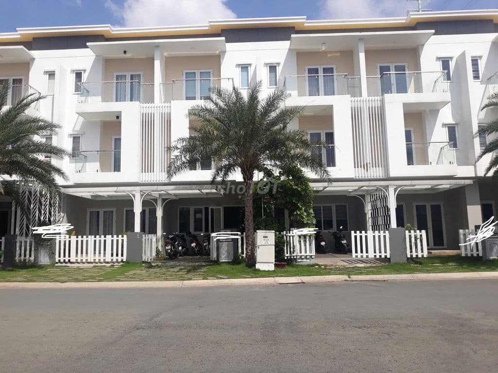 Bán nhà Melosa Garden Khang Điền DT 5x23m=115m2