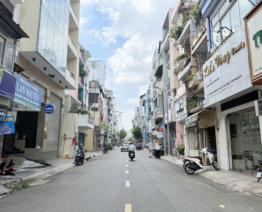 MẶT TIỀN KD TRẦN MINH QUYỀN -NGAY 3/2 - SẦM UẤT - 4 TẦNG - GIÁ 15 TỶ