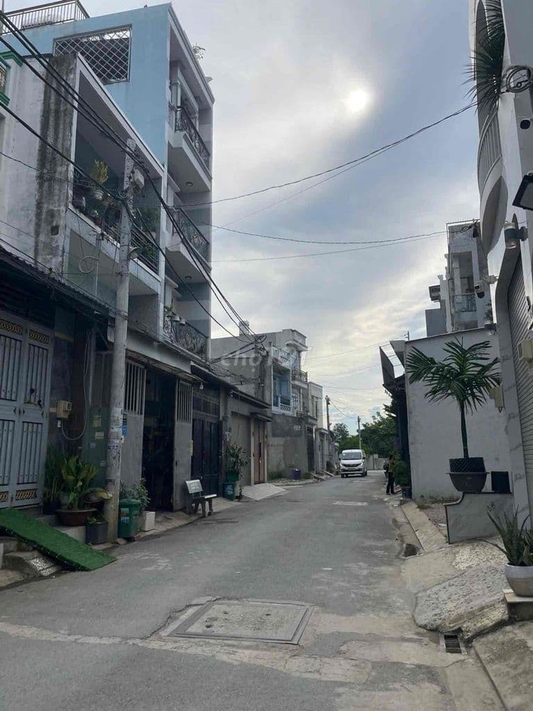 SIÊU PHẨM VILA MINI 5x20 tl HƠN 5TY SỔ ĐẸP PHÁP LÝ CHUẨN