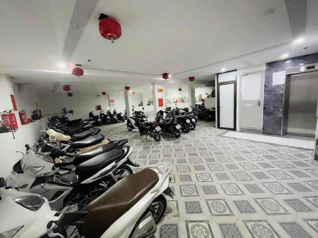 Bán CCMN Mới Đẹp Mặt Phố Full Nội Thật- Sau Royal City