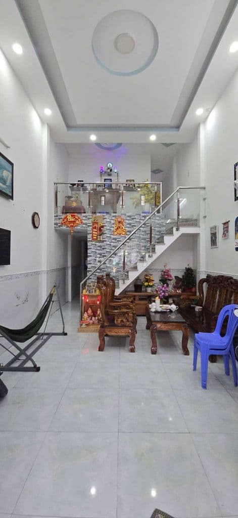 NHÀ HÈM XE HƠI NGUYỄN THI TRÀNG - 4x15m -2TÂNG - Ảnh 3