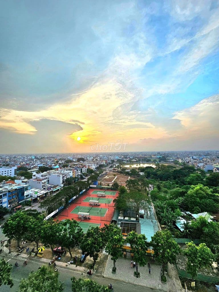 Bán CH Green Town block B1 căn góc 68m2/ 2PN view thoáng, giá 2.75 tỷ