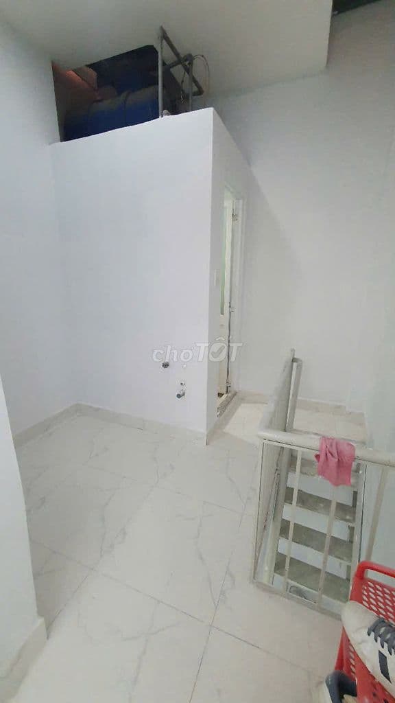 Bán nhà hẻm ba gác 1 trệt 1 lầu 60m, đường Hòa Hưng trung tâm Quận10 - Ảnh 2