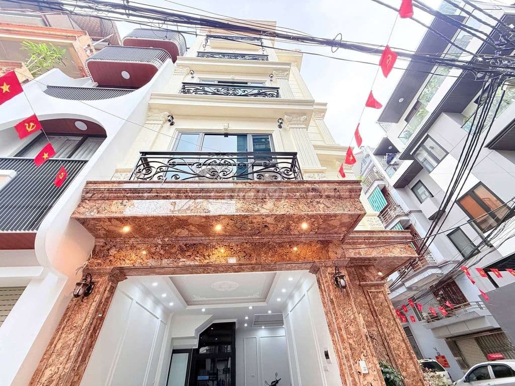 Tôi cần bán nhà, 7tầng thang máy full nội thất, mặt ngõ Phạm Văn Đồng - Ảnh 3