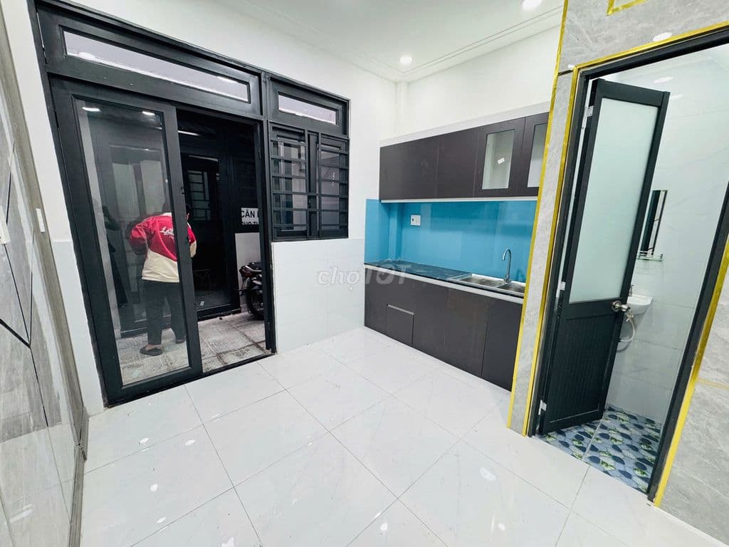 Bán nhà đường Phan Văn Hớn Q12, ngay chợ Tân Phú Cường giá 858TR TL - Ảnh 2