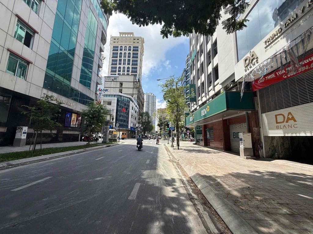 174 mặt tiền đường Lạc long Quân Q11 - Ảnh 3