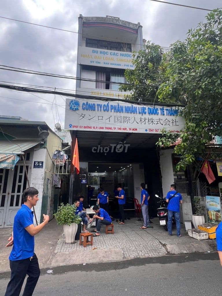 Ngộp ngân hàng bán gấp căn nhà mặt tiền chợ Linh trung giá rẻ