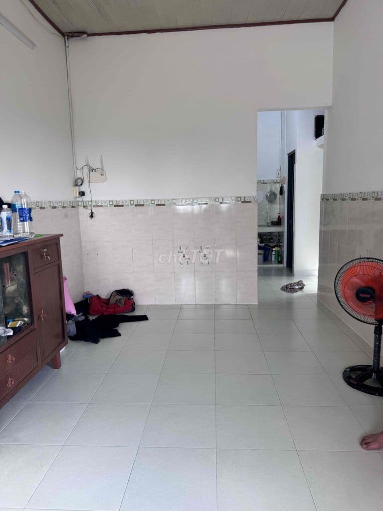 Căn hộ chung cư Bùi Minh Trực phường 6 quận 8 giá 1 tỷ 950