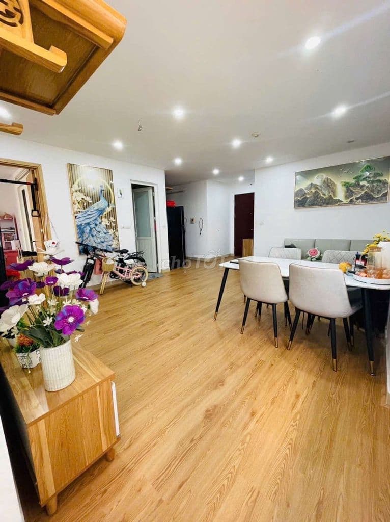 Chỉ hơn 4tỷ căn 2pn2vs ở ngay chung cư hà đông mipec city