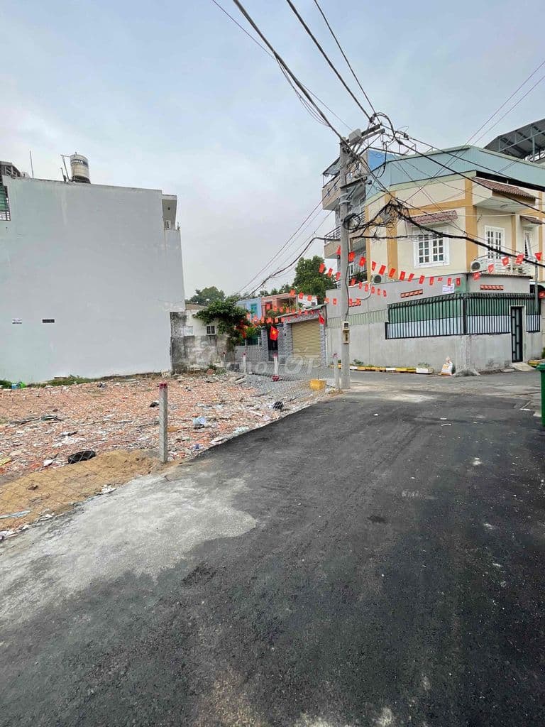 Bán 7 lô đất sổ hồng riêng gần đường Hoàng Diệu 2, Quận Thủ Đức. - Ảnh 2