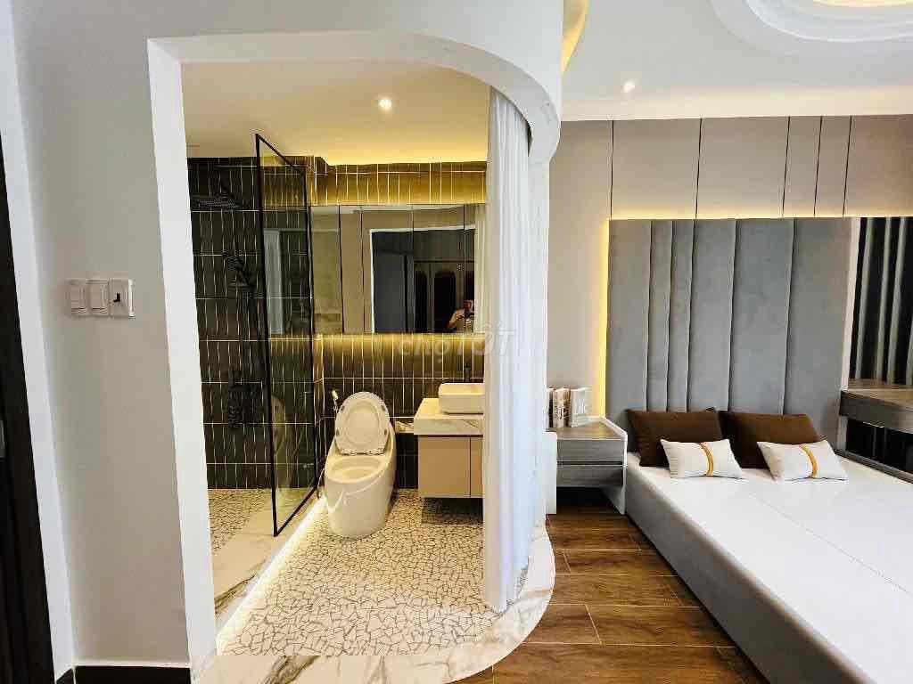 SIÊU PHẨM - NHÀ 5 TẦNG - THIẾT KẾ SIÊU ĐỈNH, SANG TRỌNG, ĐỘC NHẤT - NỘ - Ảnh 2