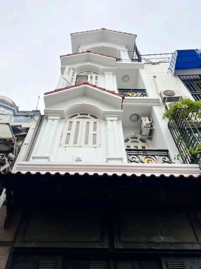 SIÊU PHẨM HẺM XE HƠI NGAY ĐẠI HỌC VĂN LANG - 50M2, 5 TẦNG - 8,5TYY