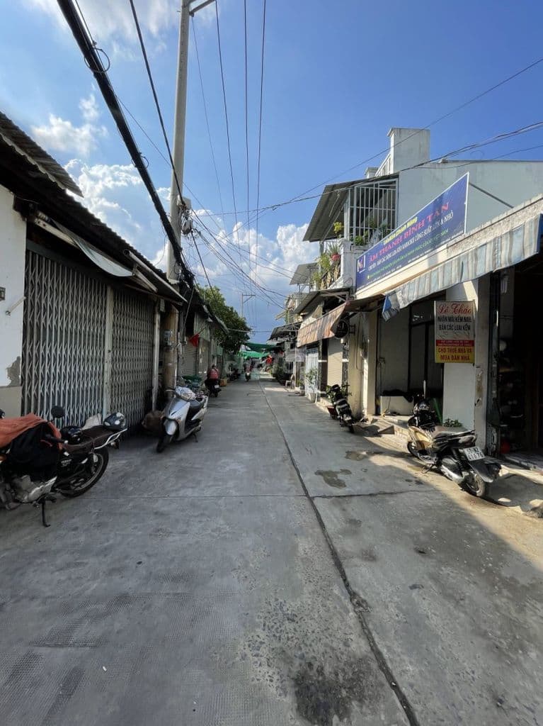 MUA ĐẤT TẶNG NHÀ 71M² (4x18) – HẺM SẦM UẤT LK5/6 – ĐÓN QH TĂNG GIÁ - Ảnh 2