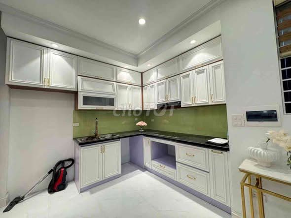 bán nhà đẹp Lạc Long Quân 6 tầng thang máy - Ảnh 2