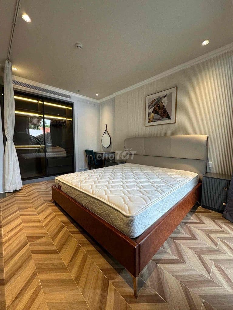 CHO THUÊ HOẶC BÁN CĂN HỘ SERENITY SKY VILLAS QUẬN 3 VILLA TRÊN KHÔNG