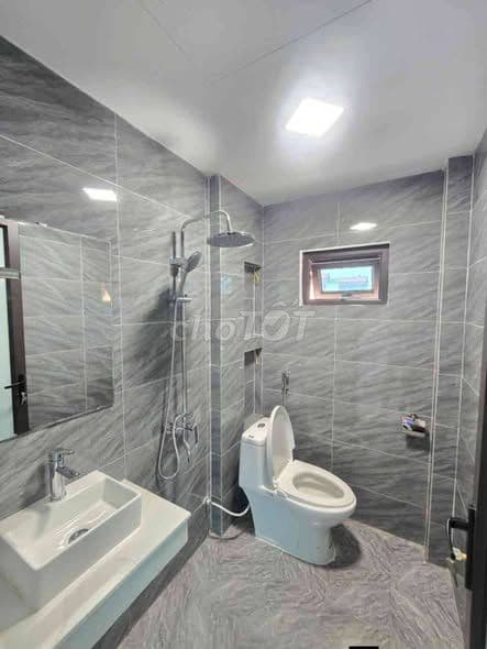 Nhà 5 tầng Nhị Khê Thường Tín 2 thoáng - Ảnh 3