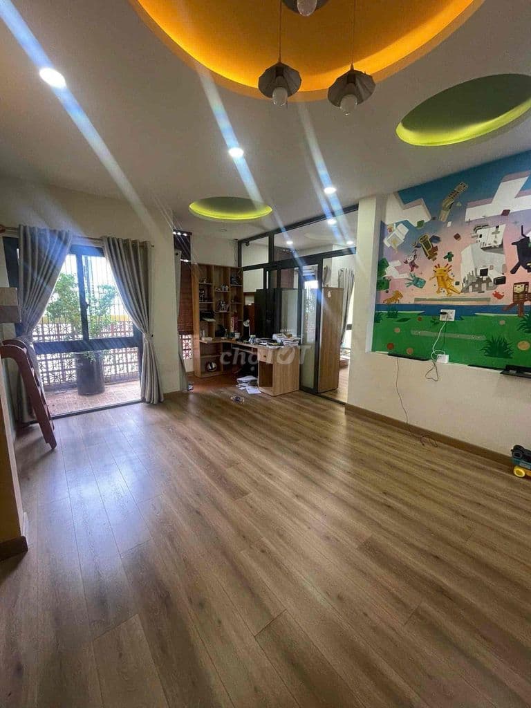 Biệt thự ngay Q1 dt 8x13m vuông ko lỗi nhà 4 tầng thang máy 18,5 tỷ TL - Ảnh 3