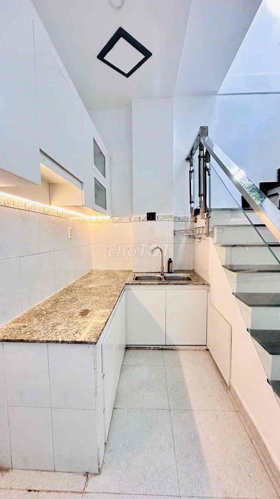 nhà 2 mặt tiền Ngay Ngã 4 ga- đường hà Huy Giáp - Ảnh 3