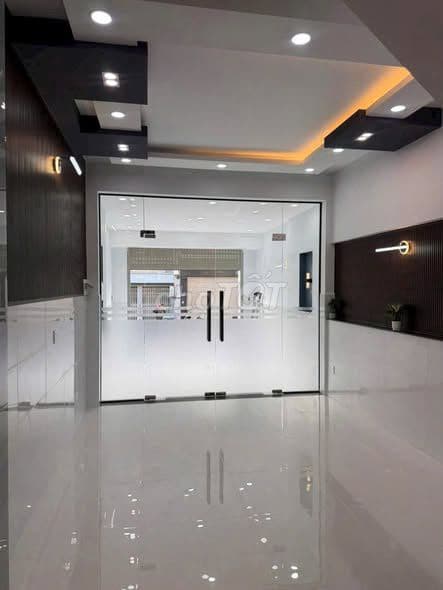 SIÊU PHẨM MT LÊ SAO ĐƯỜNG 12M 4X20 CN 80M2 5 TẦNG 7PN 7WC GIÁ 10 TỶ - Ảnh 3