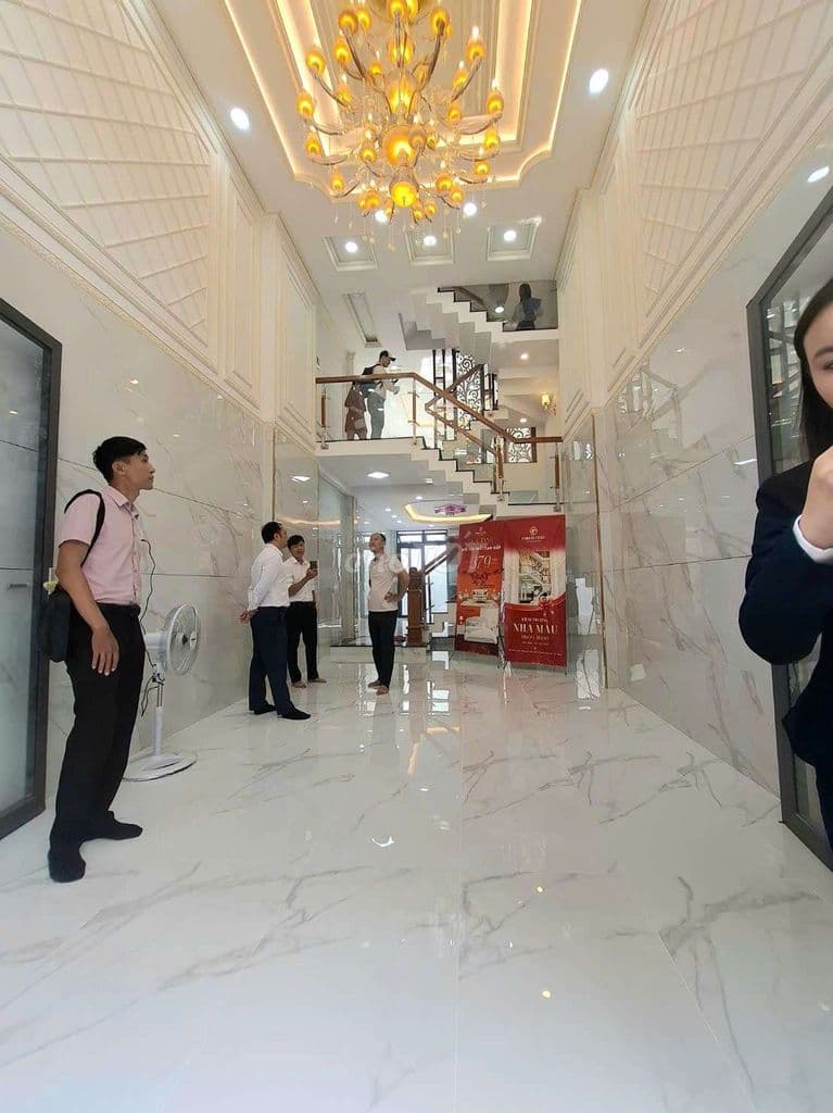 Nhà Q8 PHÚ ĐỊNH MỘT TRỆT MỘT LỮNG 2 LẦU - Ảnh 2