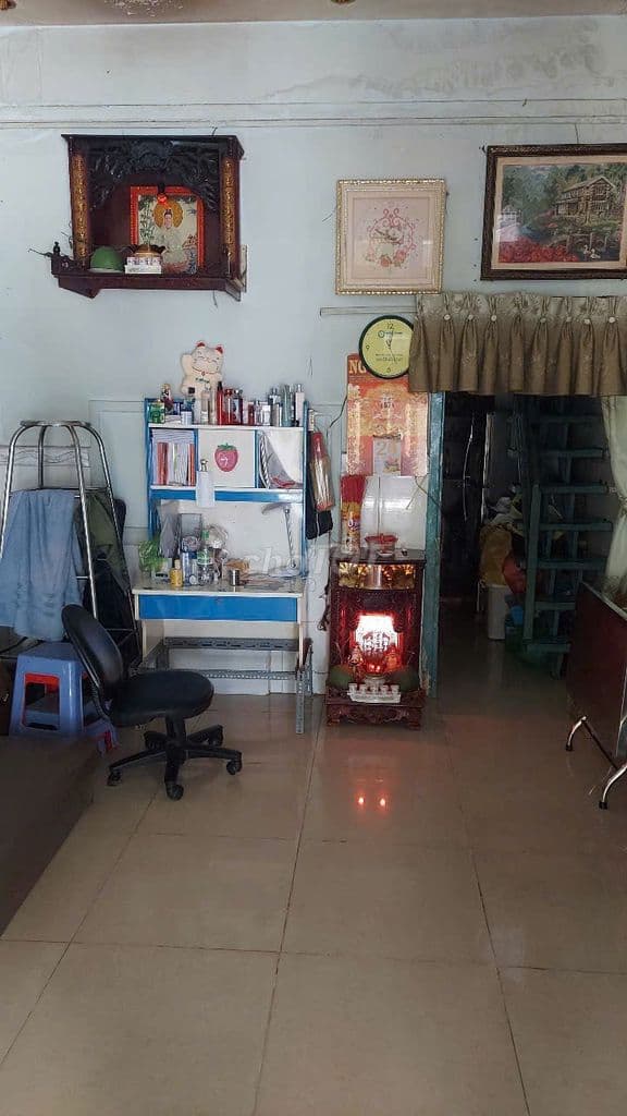 Bán Nhà riêng nằm ở vị trí thuận lợi tại Đường Đoàn Văn Bơ, Q4-3,8 tỷ - Ảnh 2