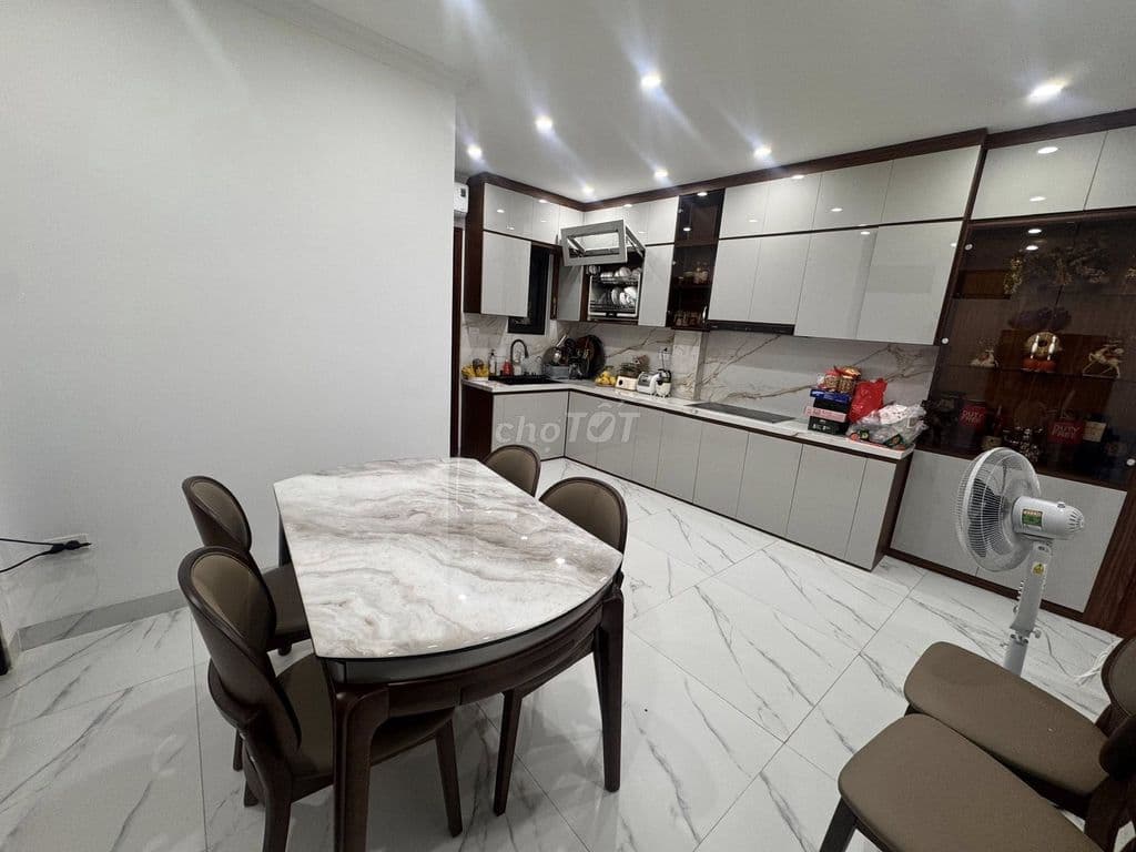 Nhà Bạch Mai lô góc 3 thoáng – 5T thang máy – cách phố 50m – ngõ rộng - Ảnh 2