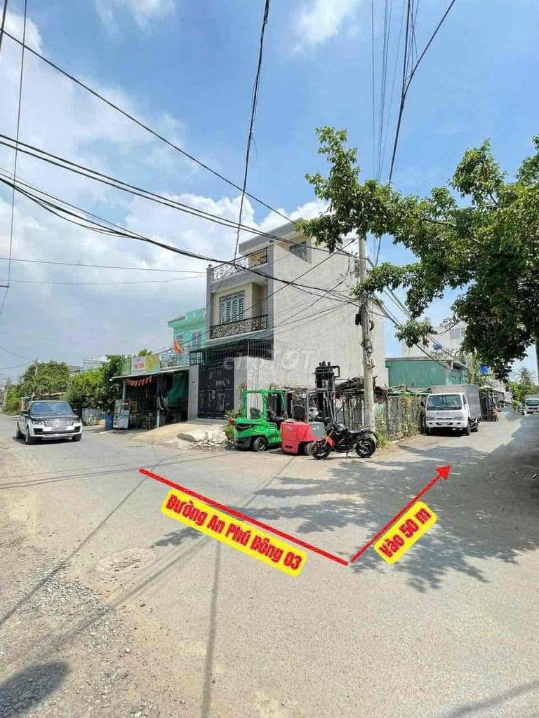 tôi cần bán miếng nhà xưởng đường apd3 ngay công an phường cũ 120,4m2