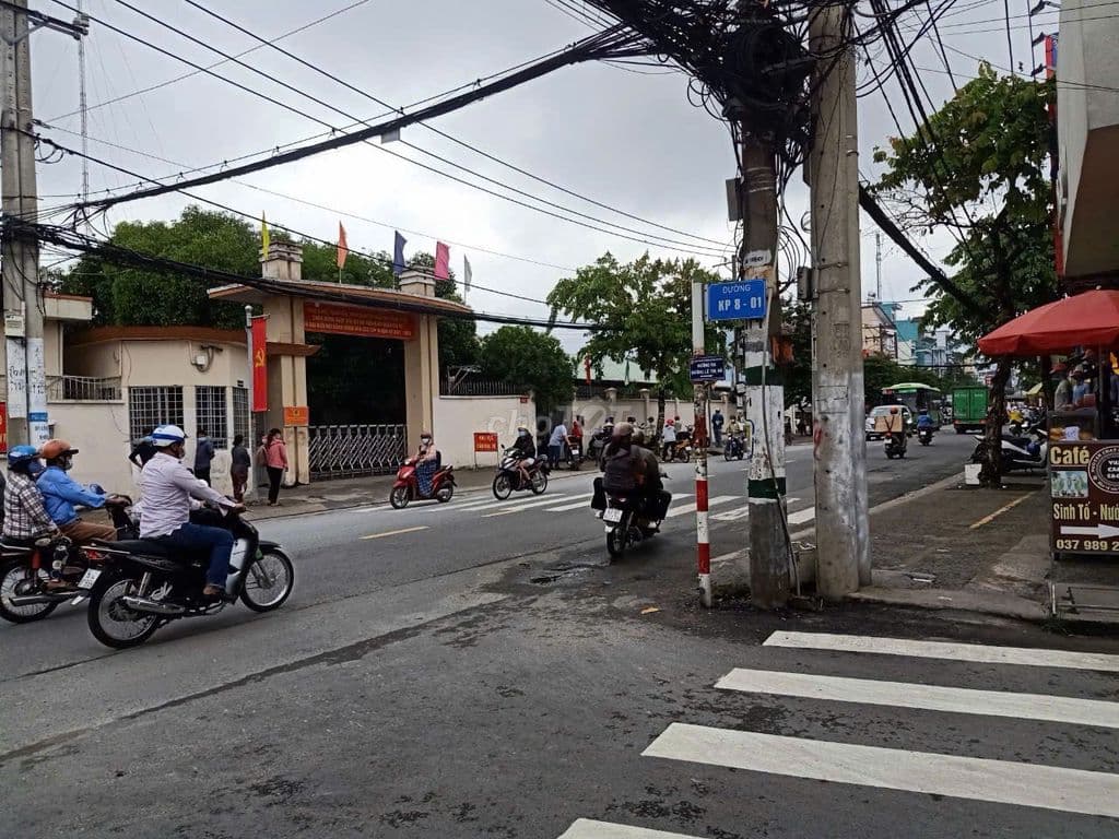 bán nhà giá rẻ - Ảnh 2