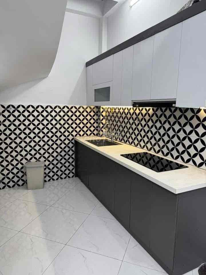 Quan Nhân, 30m ra phố, ngõ rộng, thông, nhà đẹp, 3 ngủ. 26m. Chỉ 5,7ty - Ảnh 2