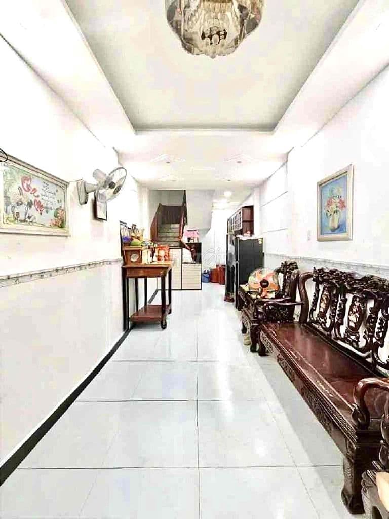 Nhà 5 tầng Nguyễn Tiểu La Quận 10 giá 7 tỷ - Ảnh 2