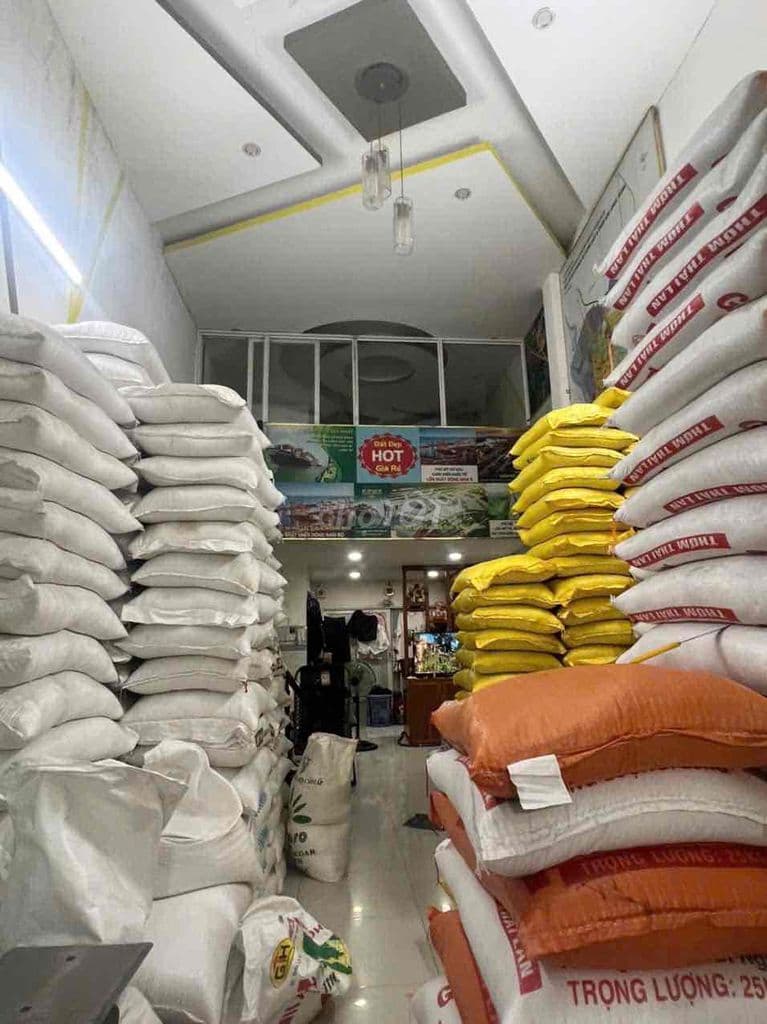 BÁN MẶT TIỀN KINH DOANH NAM CAO 70M2 2 TẦNG