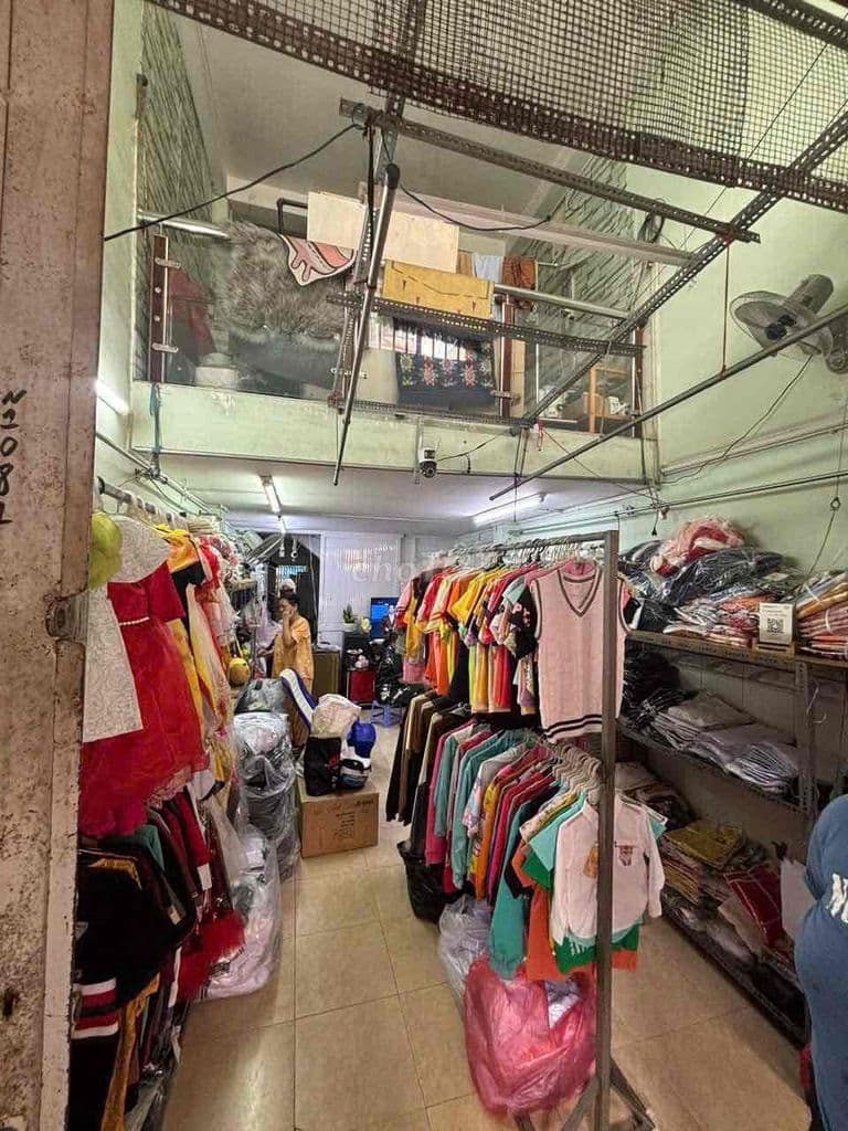 nhà đúc 1,5 tấm đường Hoàng minh đạo phường 5 Q8 dt: 41m2