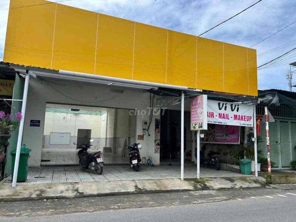 Chính chủ bán mặt tiền ngang 9m quận 12