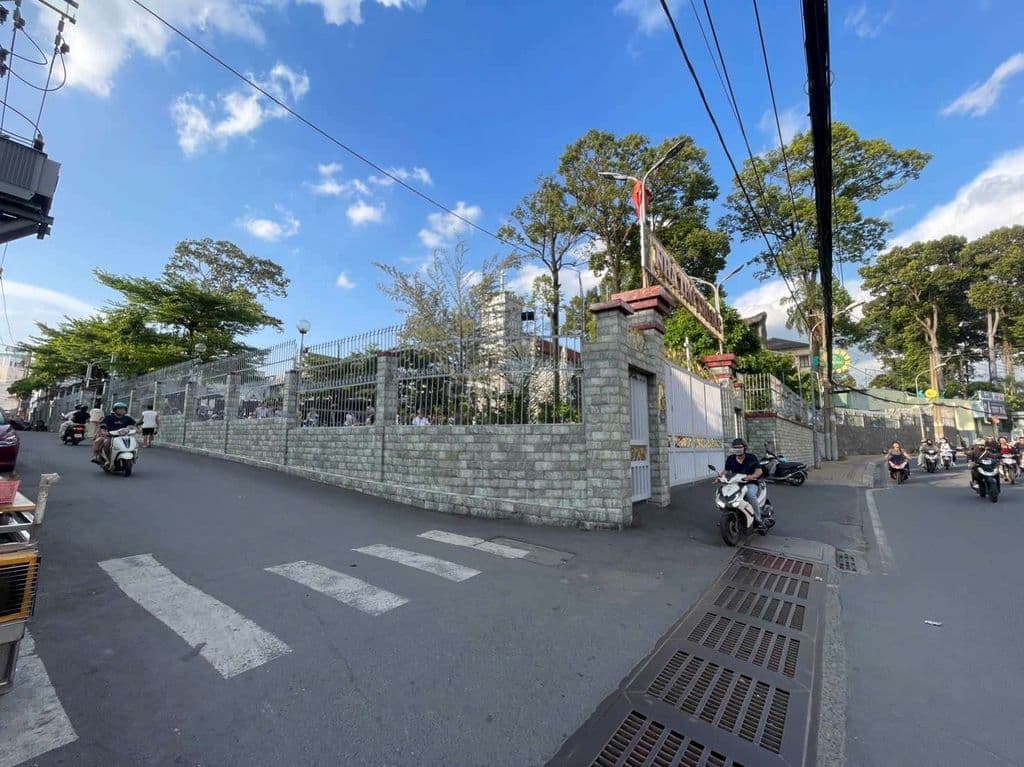 8 TỶ - 154M2 3 CĂN NHÀ C4 - VÕ VĂN NGÂN - LINH CHIỂU - Ảnh 3