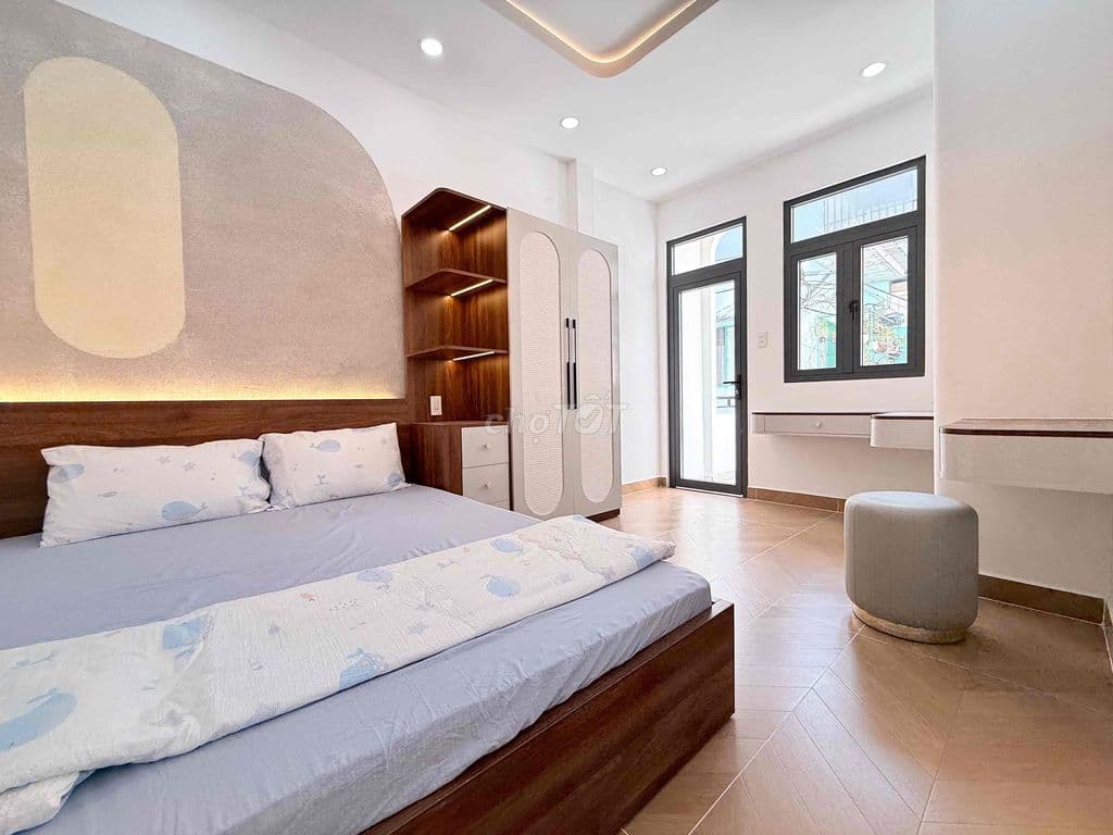 NHÀ ĐẸP 3 TẦNG, 52m2, 4 PHÒNG NGỦ - HẺM OTO NGAY NHÀ GA METRO VĂN THÁN - Ảnh 3