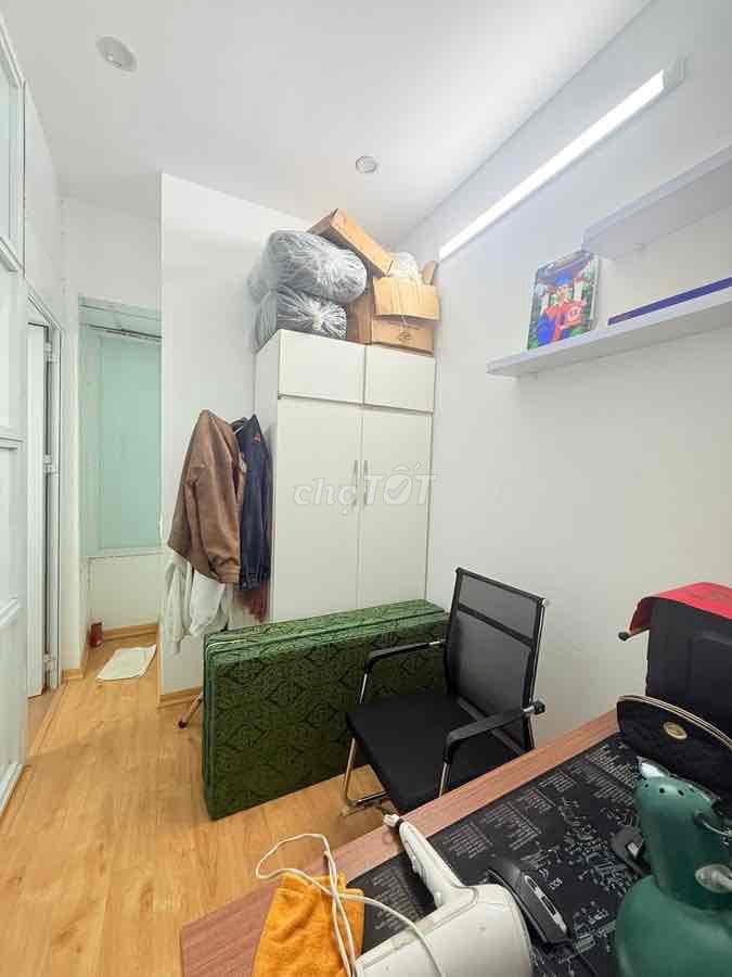 17m x 4 Tầng chỉ 3,2 Tỷ Sổ Đỏ Riêng,Trung Tâm Đống Đa,Gần Hồ Thoáng M - Ảnh 3