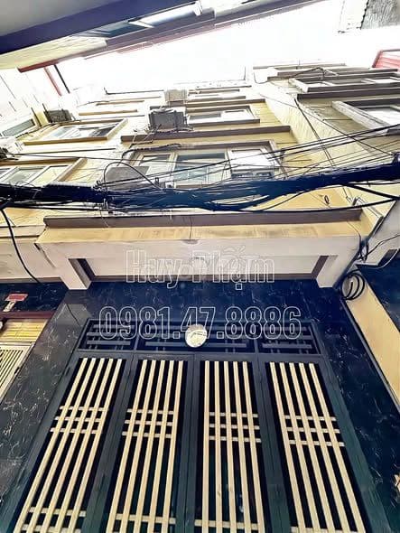 bán nhà 5 tầng Trần Đại Nghĩa gần Kí Túc Xá