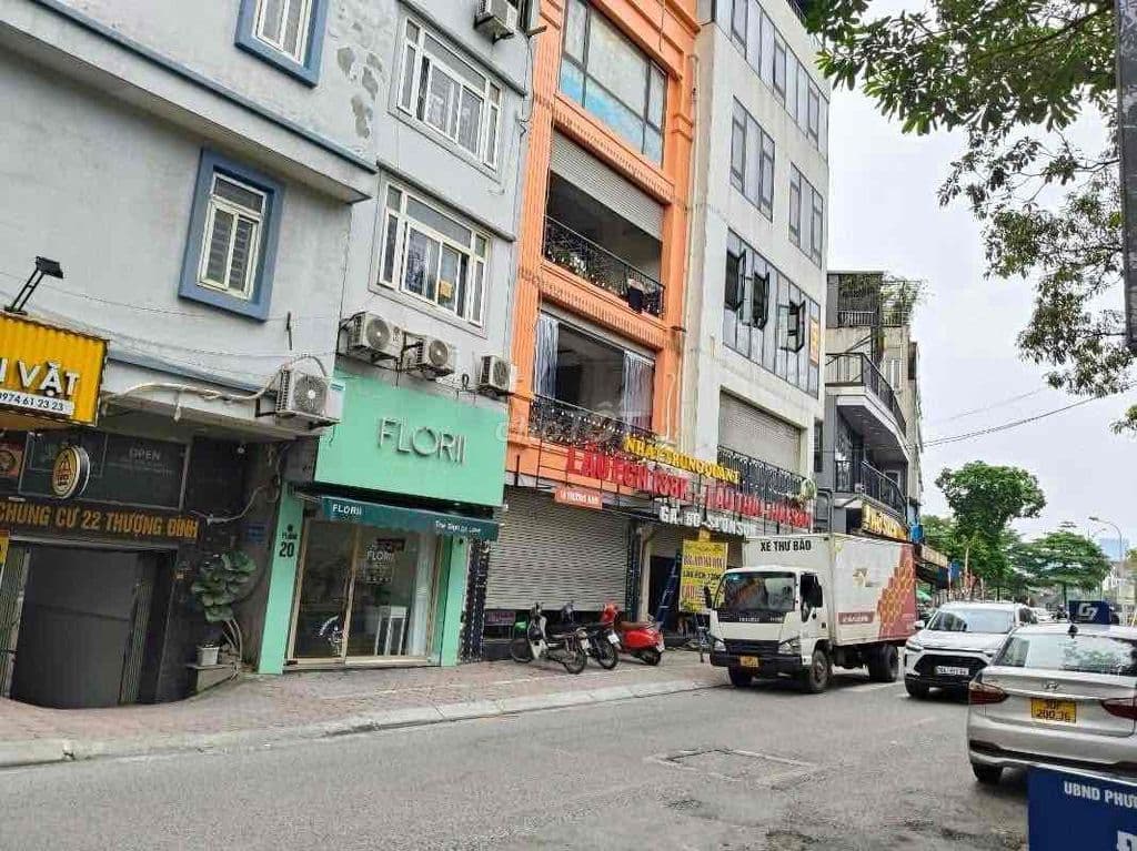 Bán CCMN 2n2wc Mặt Phố Xe Buyt Đối Diện Royal City